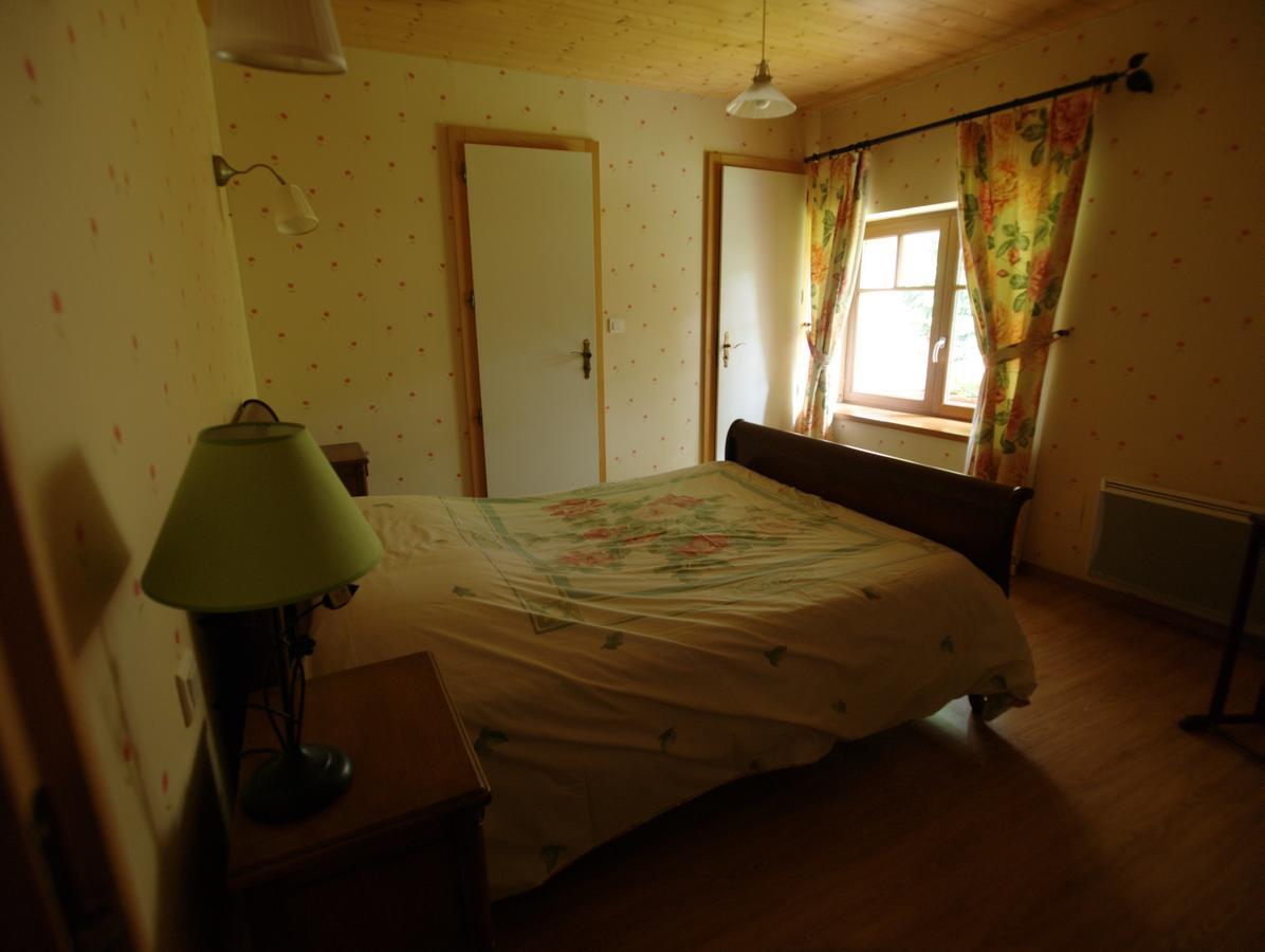 Auberge De La Charriole Taintrux Luaran gambar