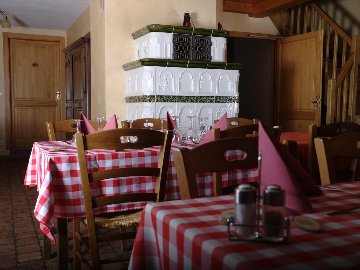 Auberge De La Charriole Taintrux Luaran gambar