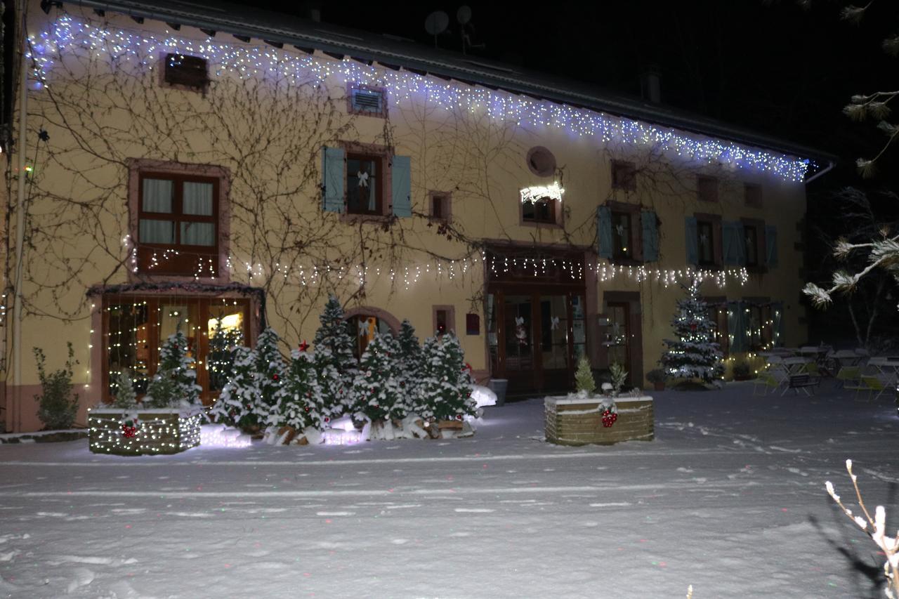 Auberge De La Charriole Taintrux Luaran gambar